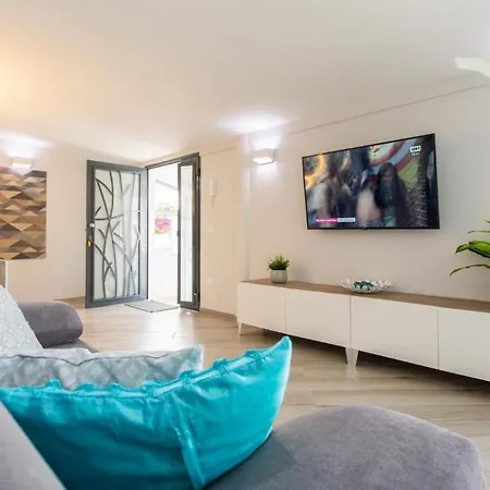 Holiday home Roby